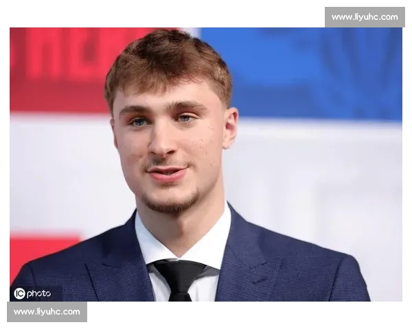 弗拉格 22+4+4 零失误！隔扣引爆主场 双状元助独行侠首胜